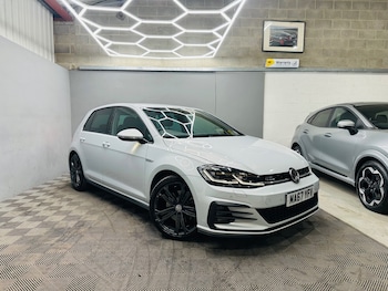 Used Volkswagen Golf 2017 for sale - 75456959: Photo