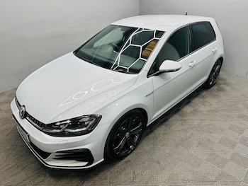 Used Volkswagen Golf 2017 for sale - 75456959: Photo