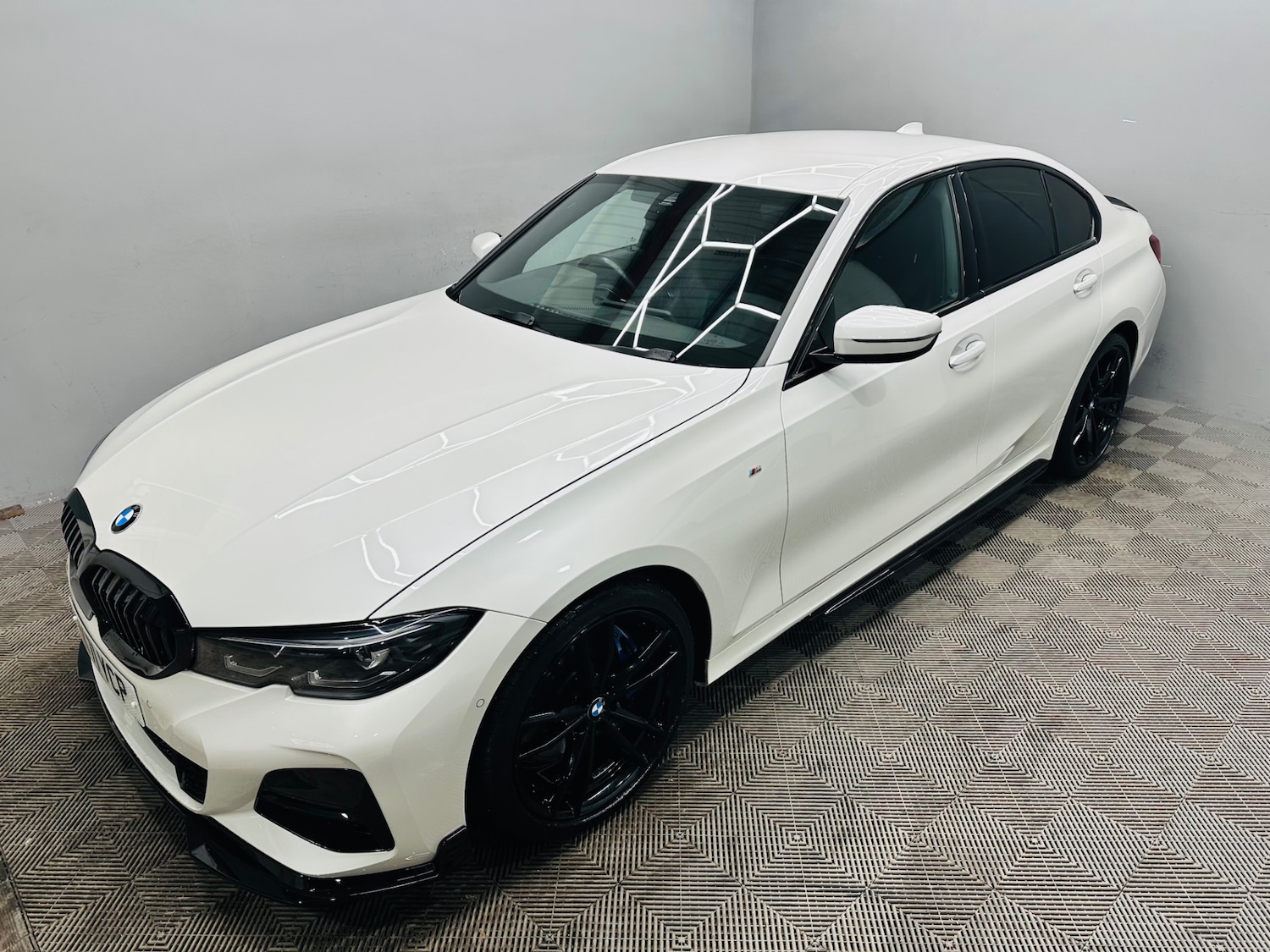 Used BMW 3 Series 2021 for sale - 76570817: Photo 3