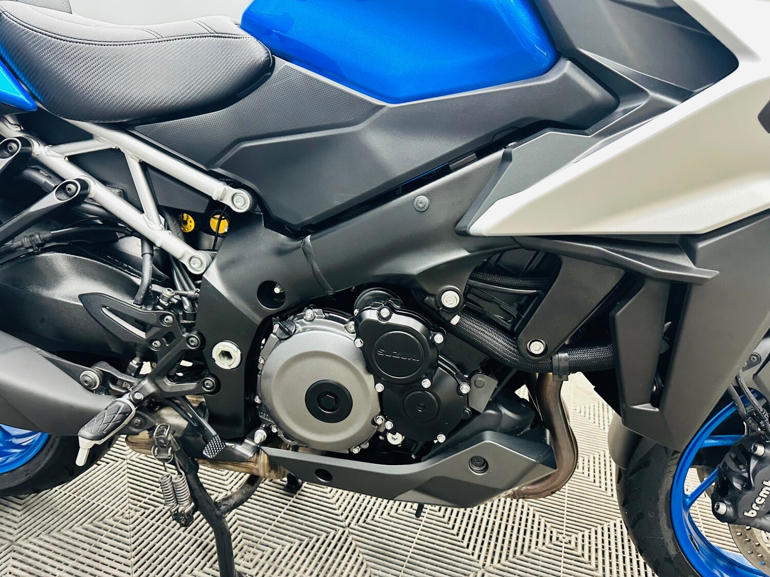 Suzuki GSX-S