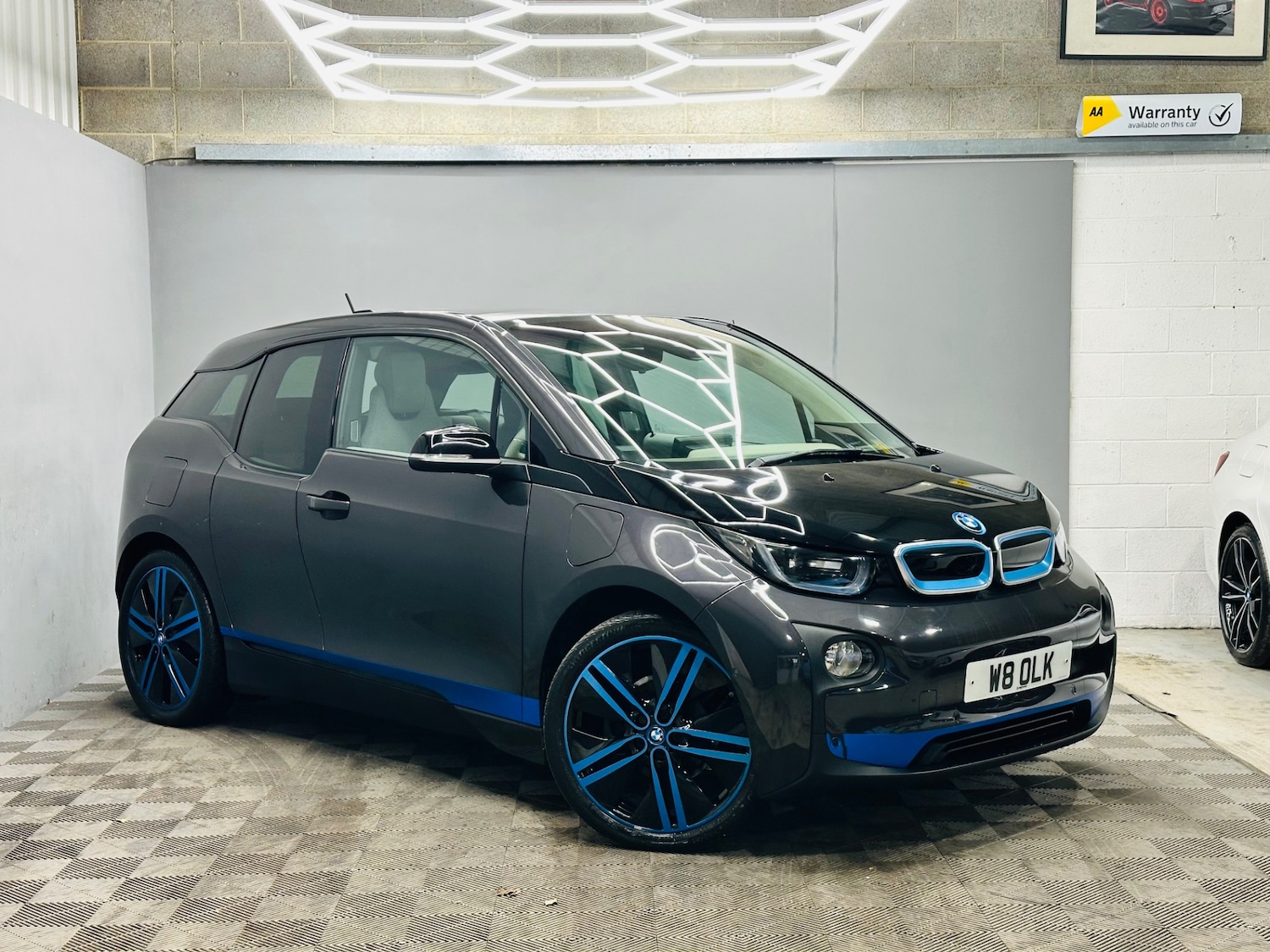 Used BMW i3 2015 for sale - 76906396: Photo 2