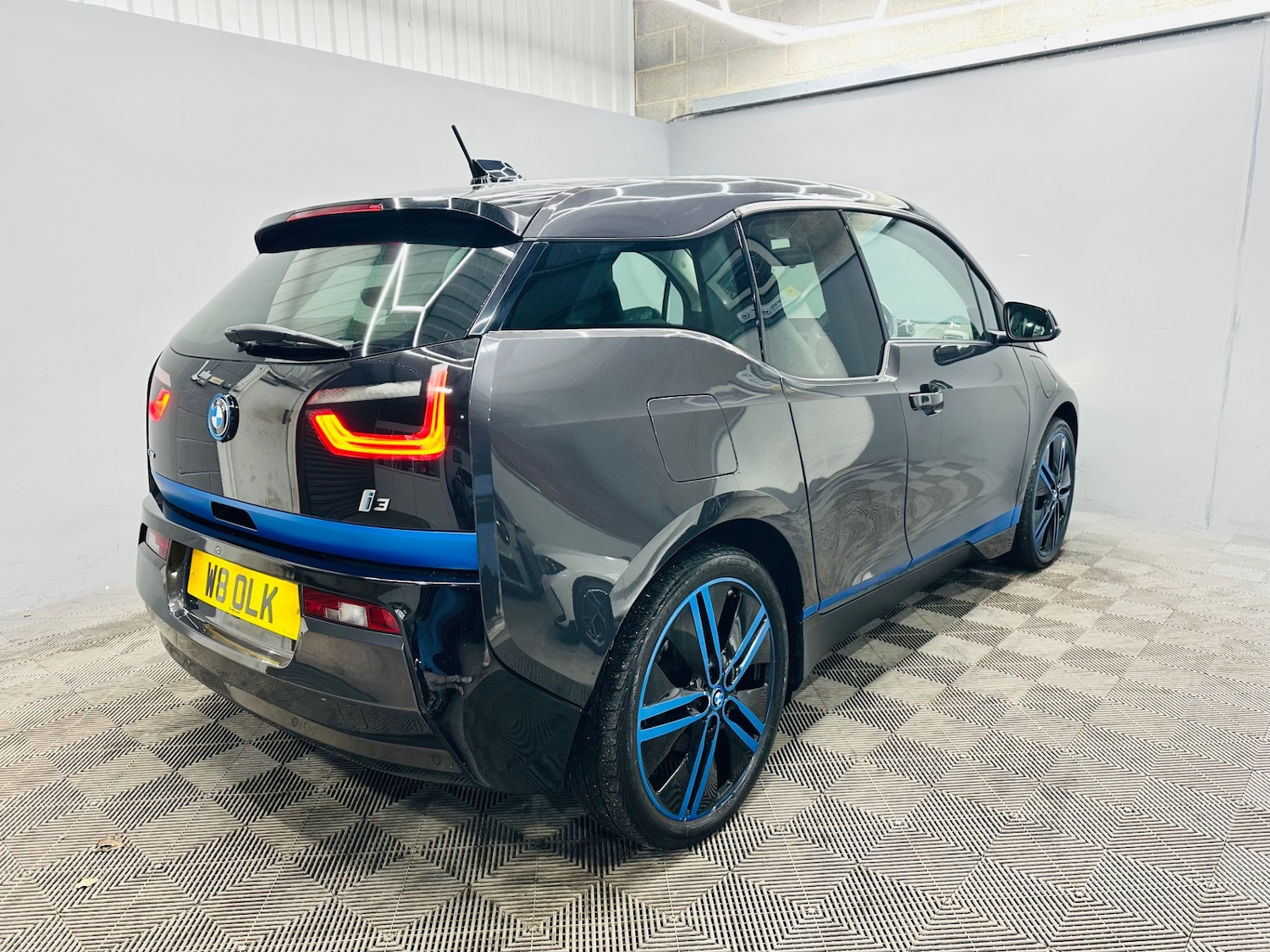 Used BMW i3 2015 for sale - 76906396: Photo 28