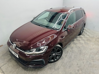 Used Volkswagen Golf 2017 for sale - 75386186: Photo