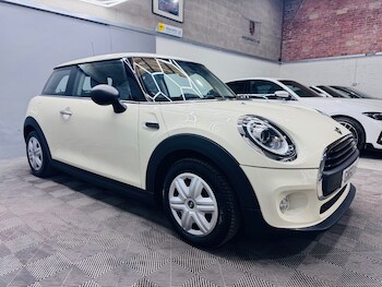 Used MINI Hatch 2018 for sale - 75764404: Photo