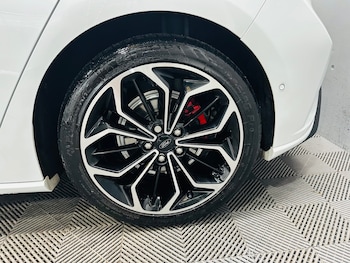 Used Ford Focus 2021 for sale - 76127685: Photo 4