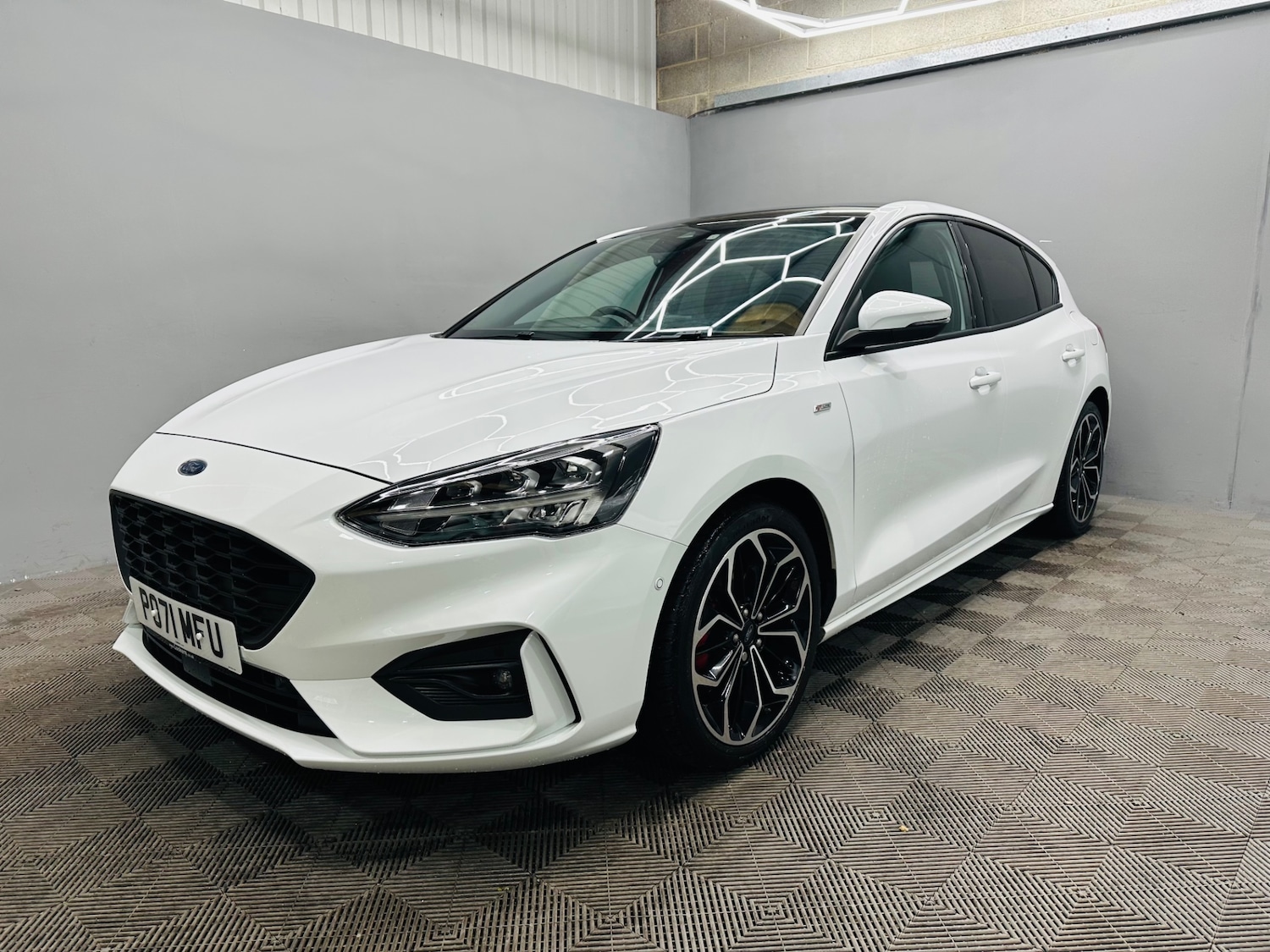 Used Ford Focus 2021 for sale - 76127685: Photo 9