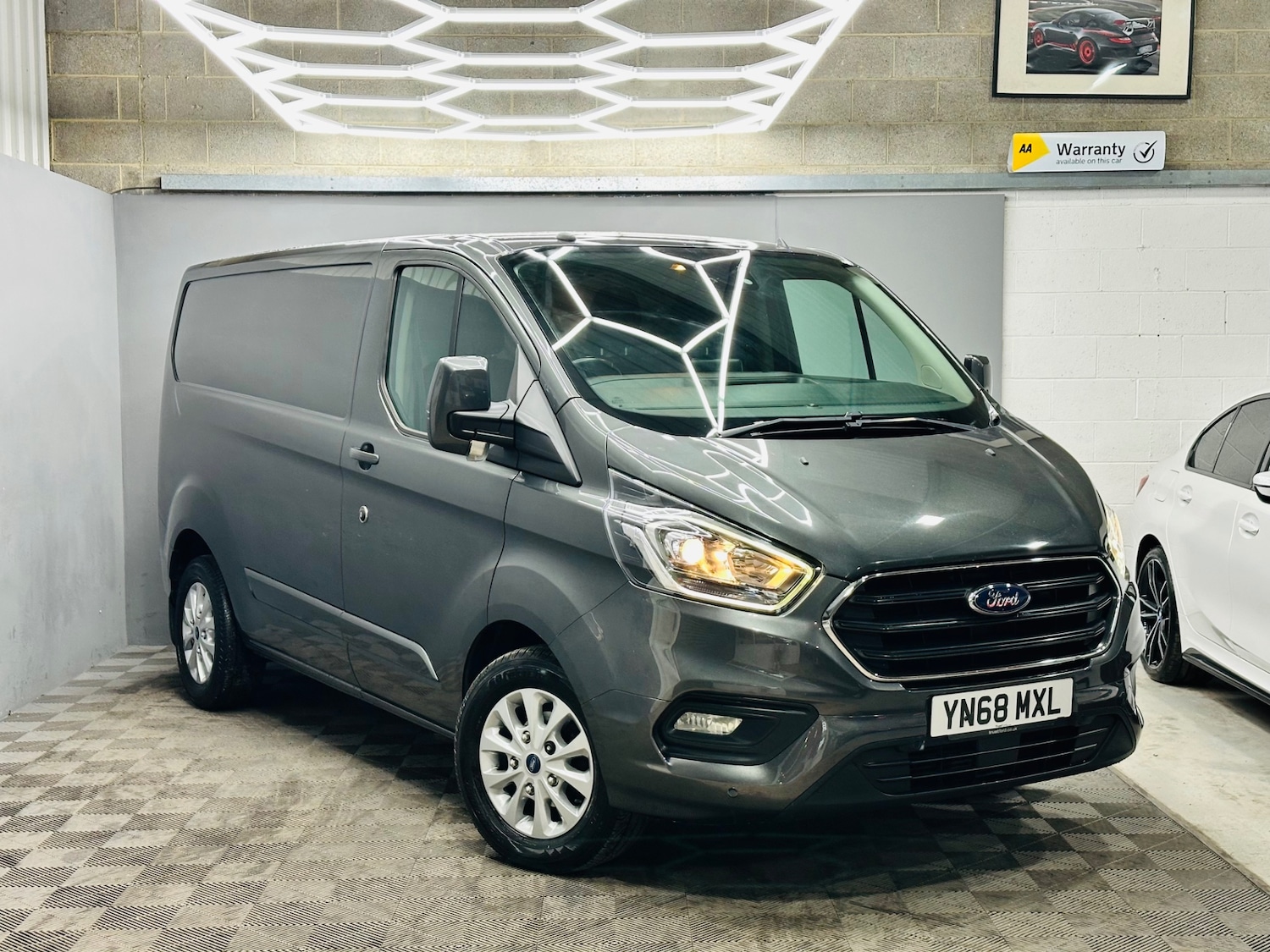 Used Ford Transit Custom 2018 for sale - 76322068: Photo 2