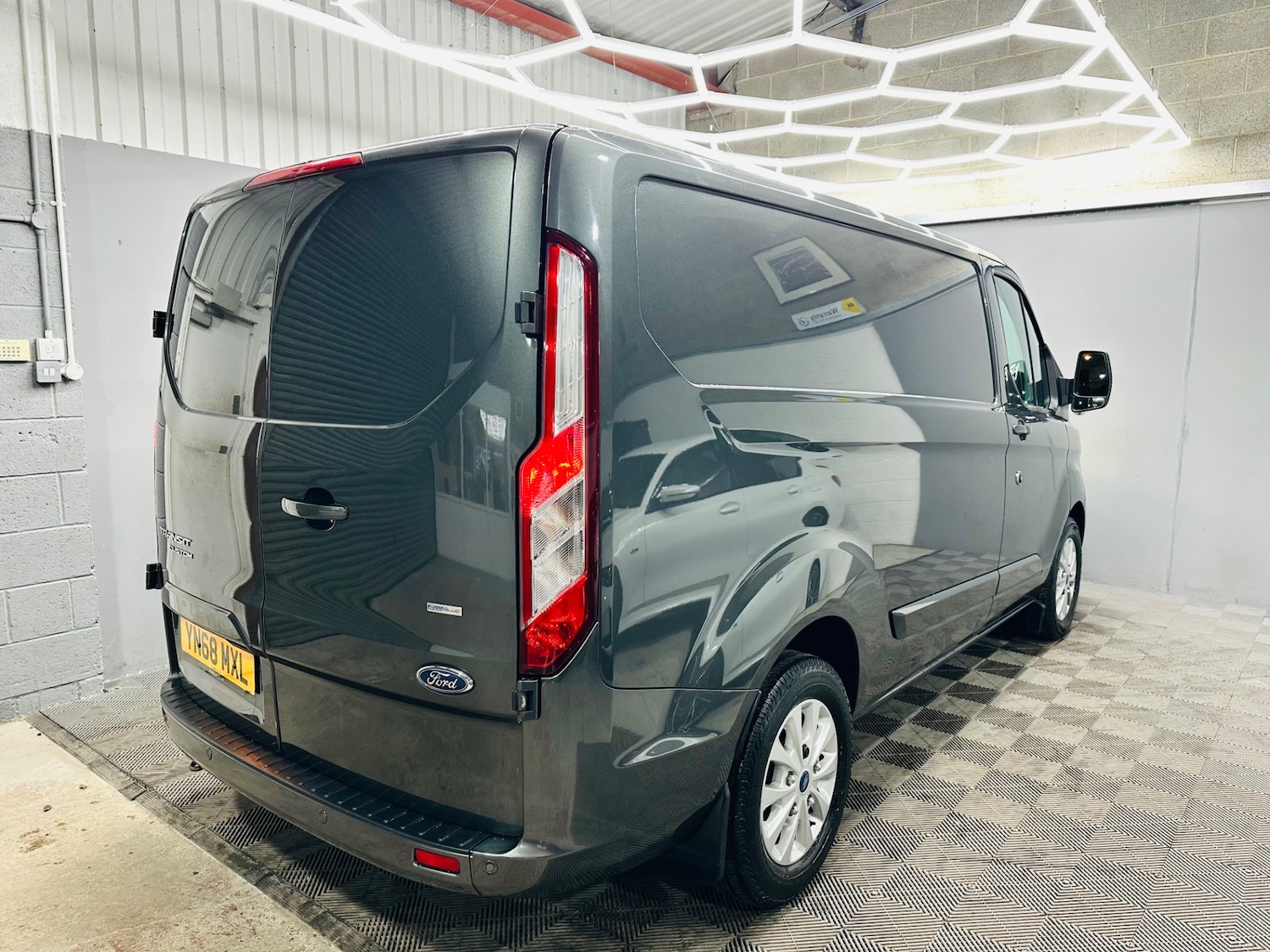Used Ford Transit Custom 2018 for sale - 76322068: Photo 27