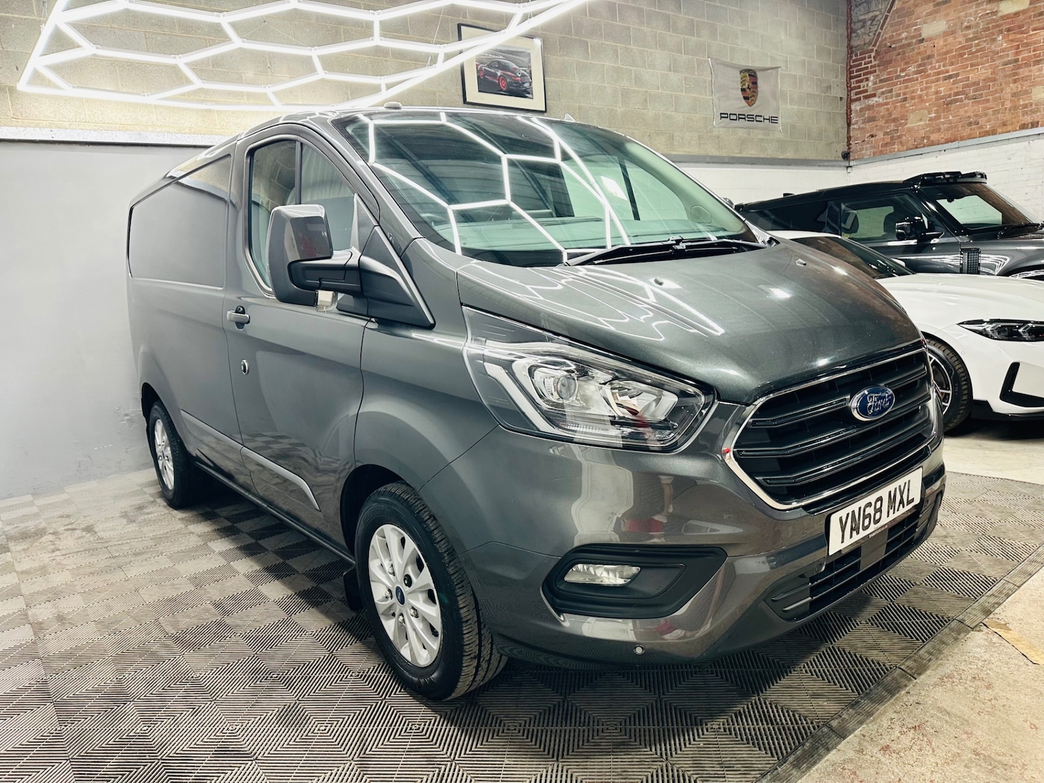 Used Ford Transit Custom 2018 for sale - 76322068: Photo 3