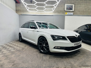 Used Skoda Superb 2018 for sale - 76127565: Photo