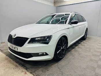 Used Skoda Superb 2018 for sale - 76127565: Photo