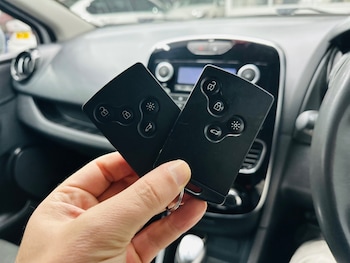 Used Renault Clio 2025 for sale - 76570654: Photo