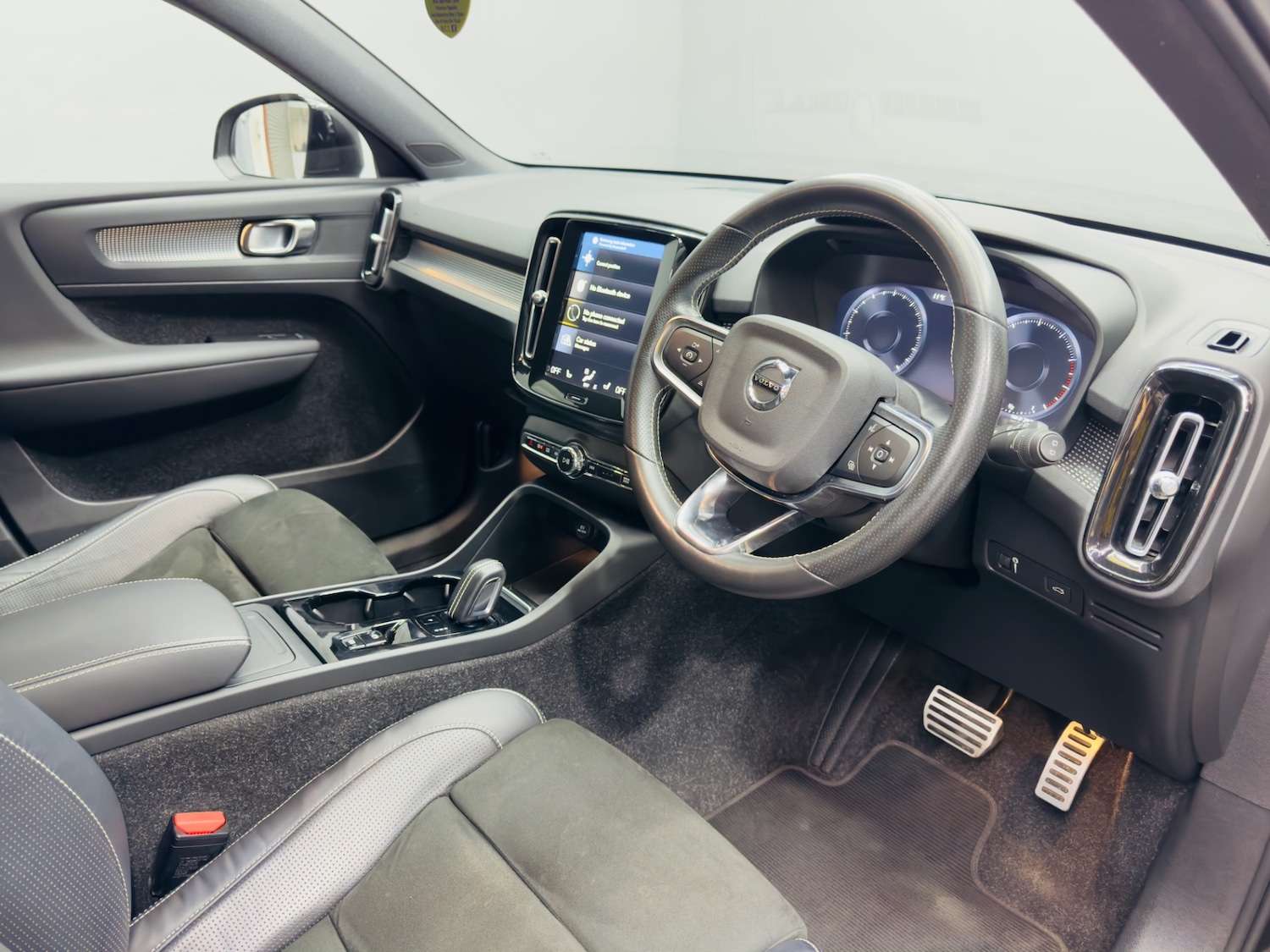 Used Volvo XC40 2020 for sale - 76319680: Photo 17