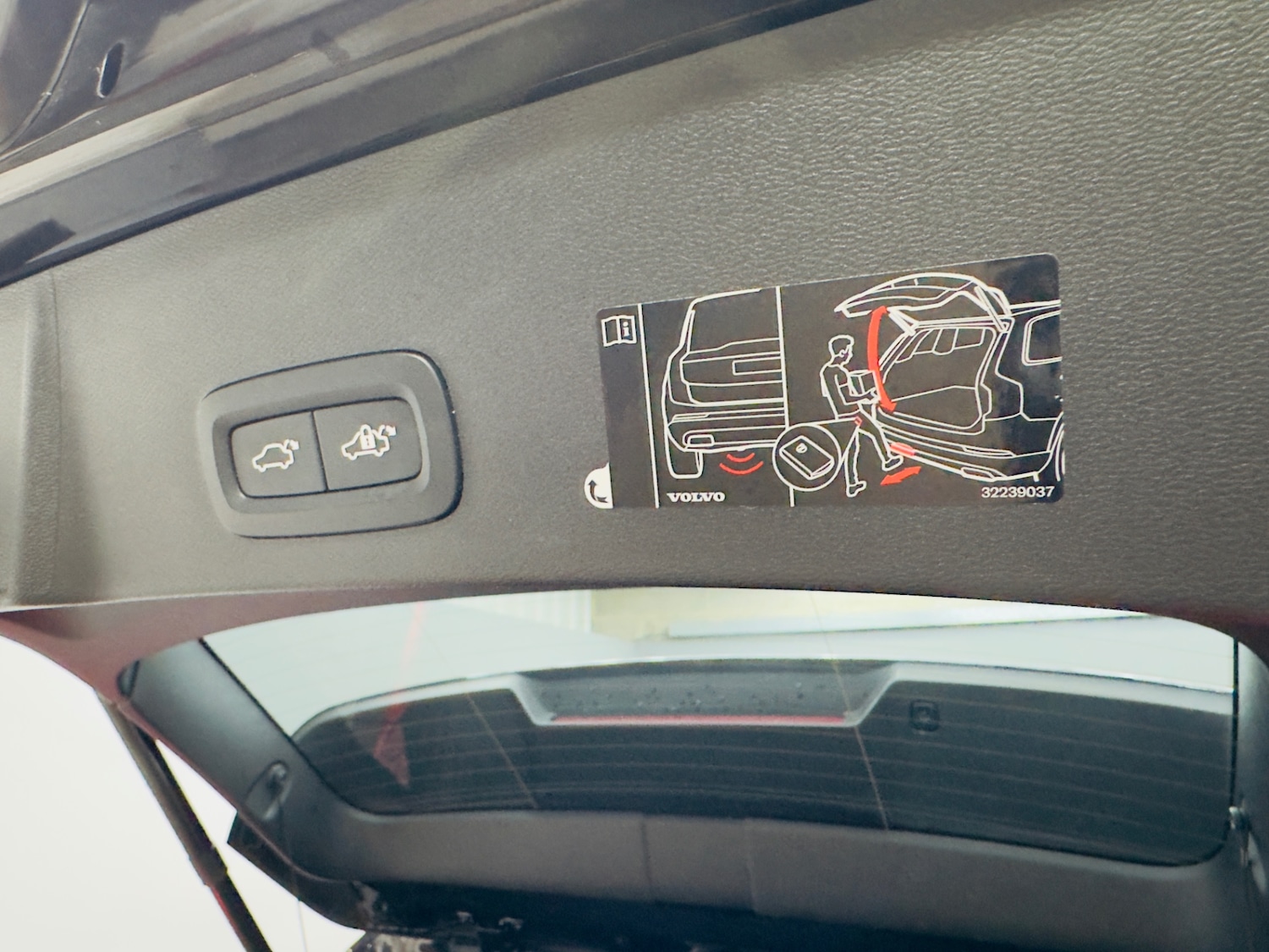 Used Volvo XC40 2020 for sale - 76319680: Photo 22
