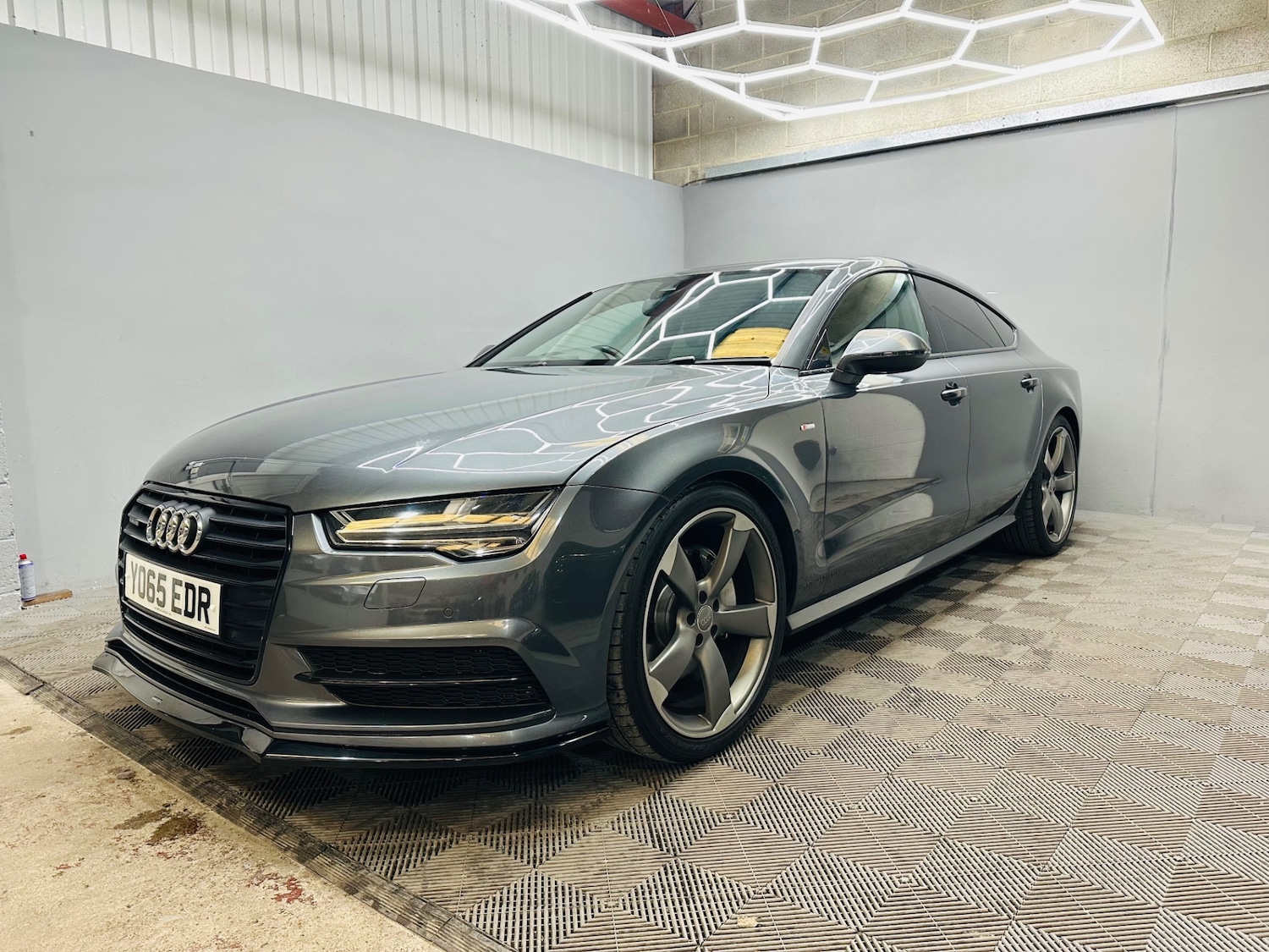 Used Audi A7 2015 for sale - 76130935: Photo 11