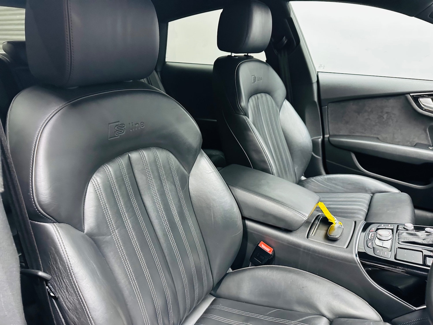 Used Audi A7 2015 for sale - 76130935: Photo 30