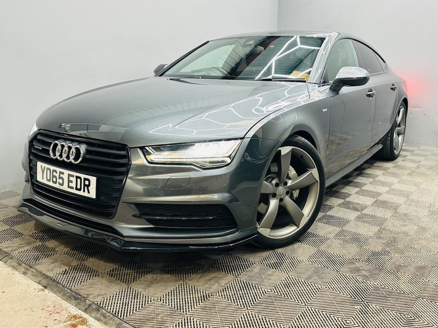 Used Audi A7 2015 for sale - 76130935: Photo 4