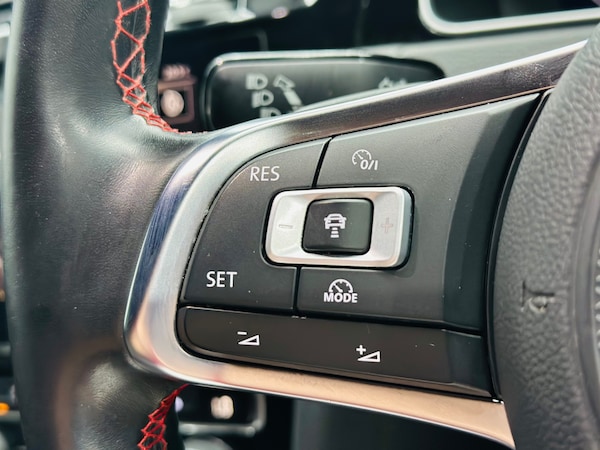 Used Volkswagen Golf 2018 for sale - 75205247: Photo 11