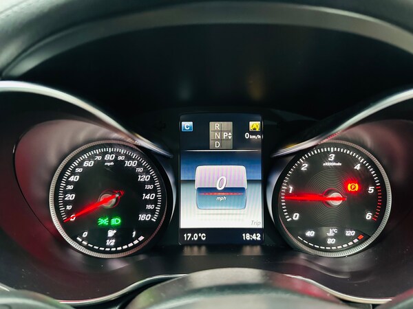 Used Mercedes-Benz C-Class 2015 for sale - 75331936: Photo 21