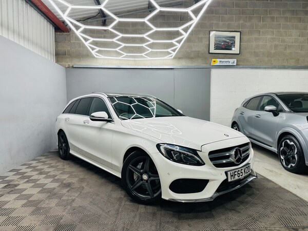Used Mercedes-Benz C-Class 2015 for sale - 75331936: Photo 4