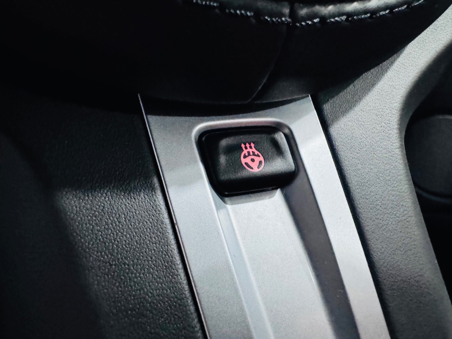 Used BMW X4 2019 for sale - 76319489: Photo 11