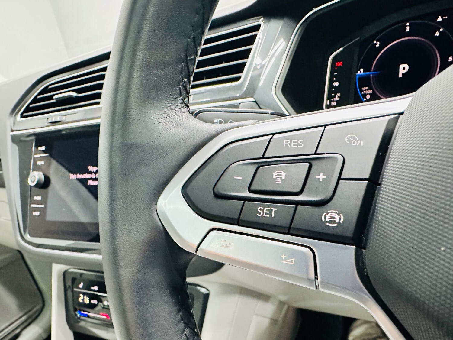 Used Volkswagen Tiguan 2023 for sale - 77351272: Photo 14