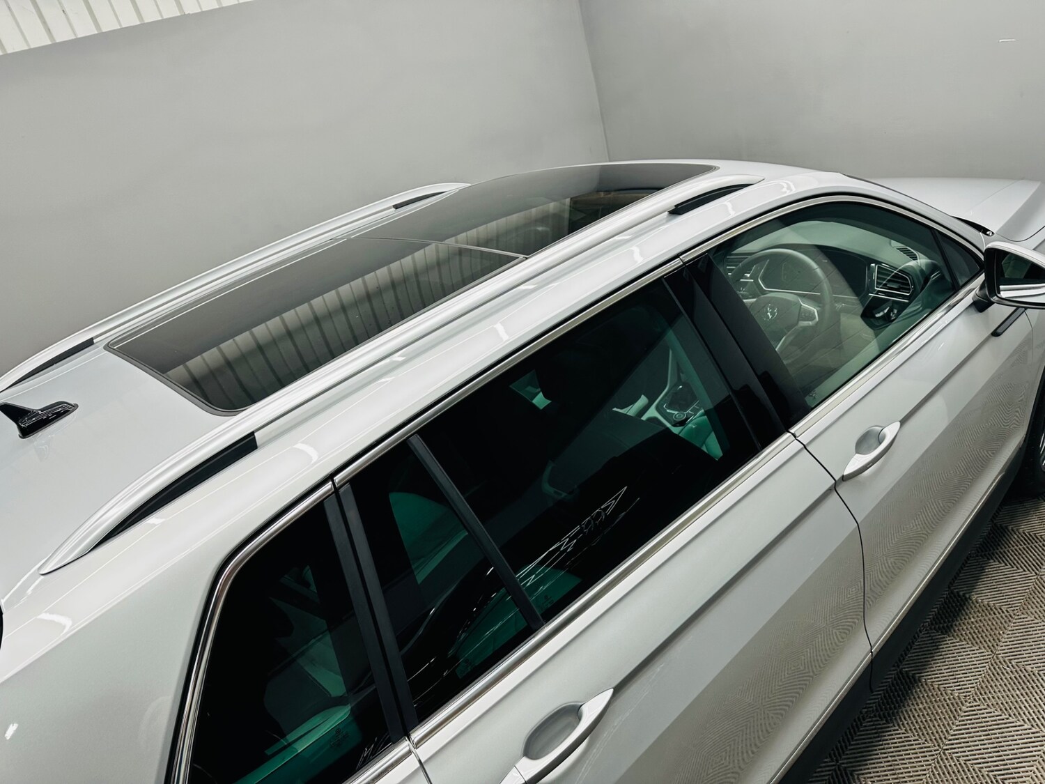 Used Volkswagen Tiguan 2023 for sale - 77351272: Photo 22