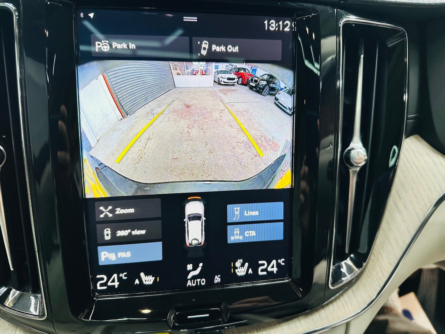 Used Volvo XC60 2019 for sale - 76626696: Photo 12