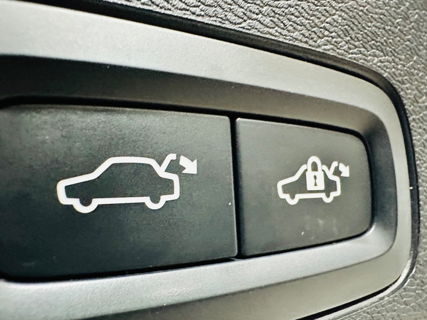 Used Volvo XC60 2019 for sale - 76626696: Photo 29