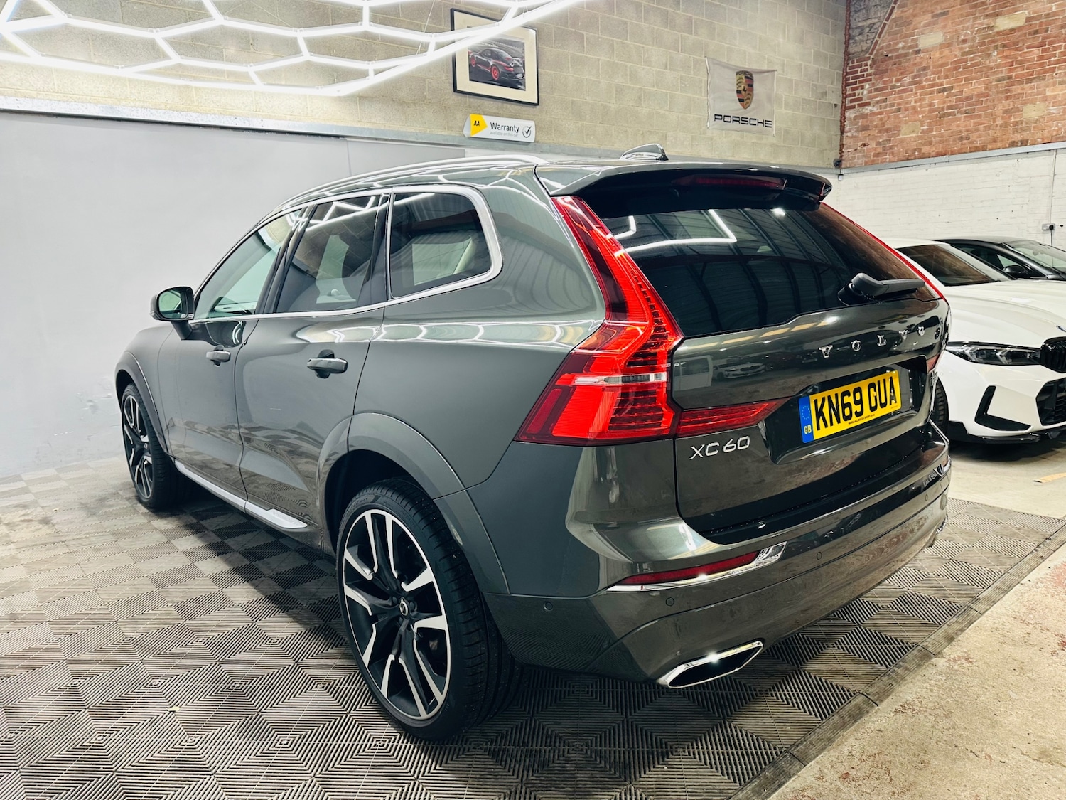 Used Volvo XC60 2019 for sale - 76626696: Photo 31