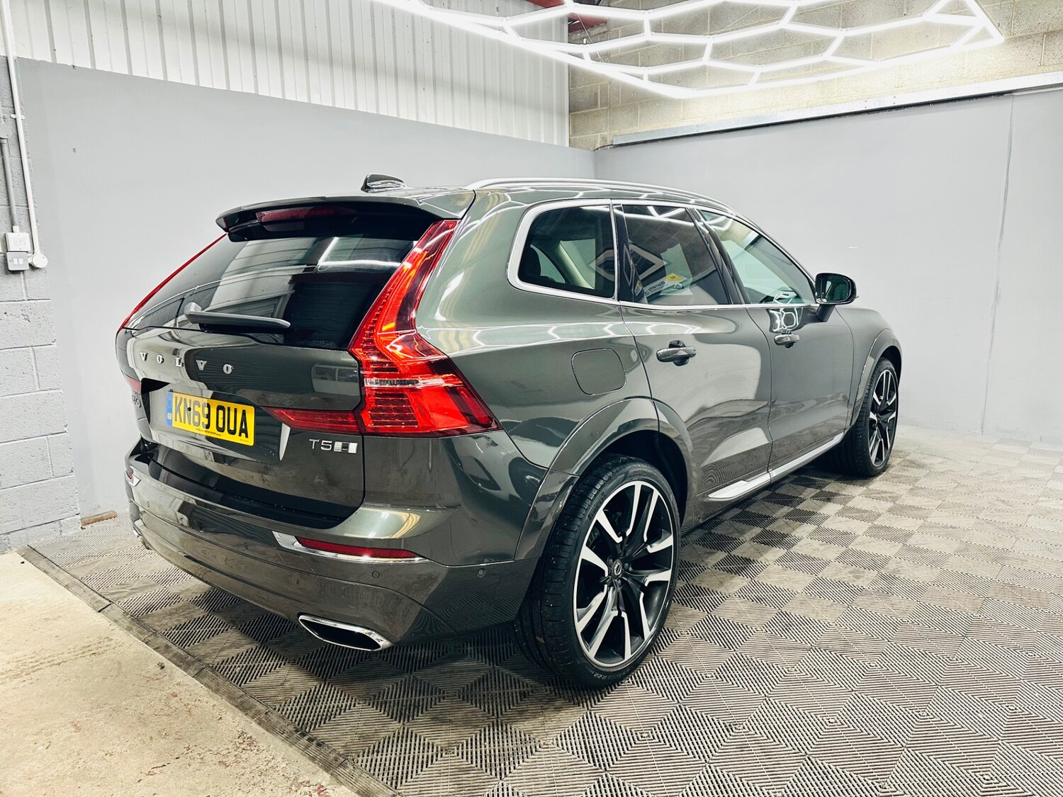 Used Volvo XC60 2019 for sale - 76626696: Photo 33