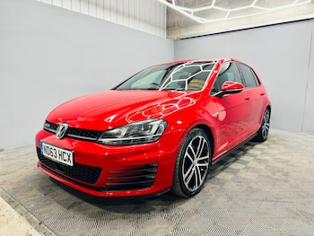 Used Volkswagen Golf 2013 for sale - 76941118: Photo