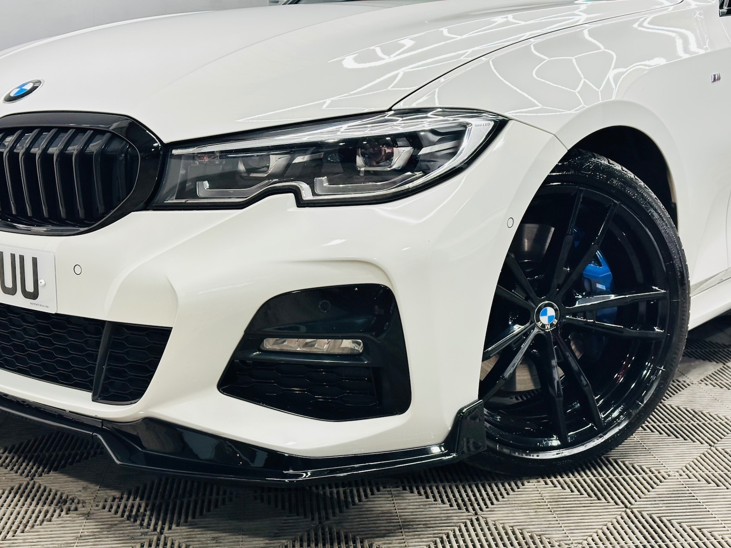 Used BMW 3 Series 2021 for sale - 76397144: Photo 2