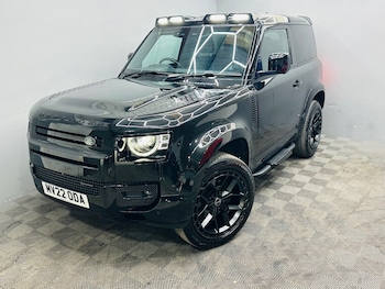 Used Land Rover Defender 2022 for sale - 75713996: Photo