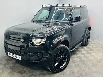 Used Land Rover Defender 2022 for sale - 75713996: Photo