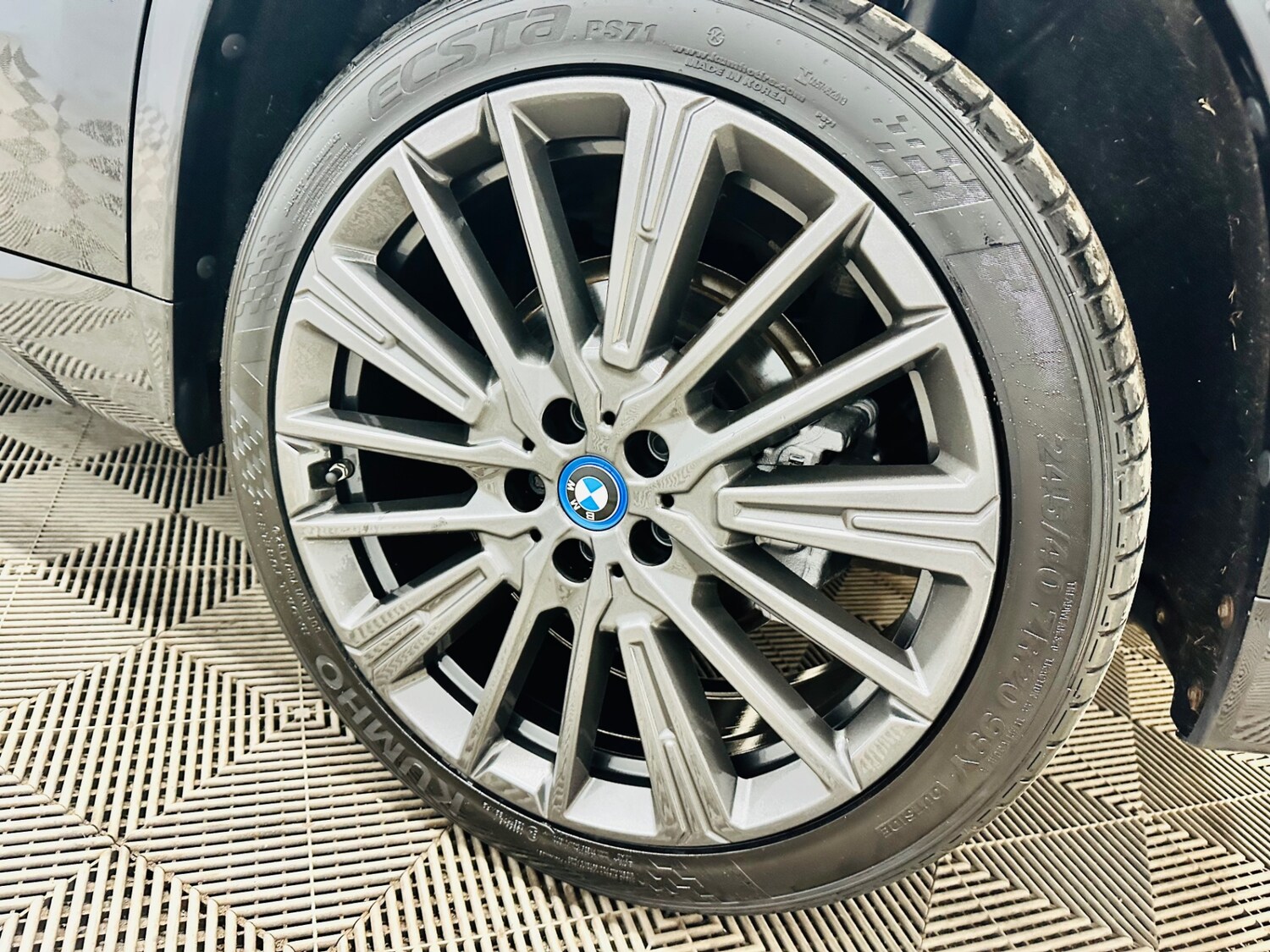 Used BMW iX1 2023 for sale - 77536123: Photo 24