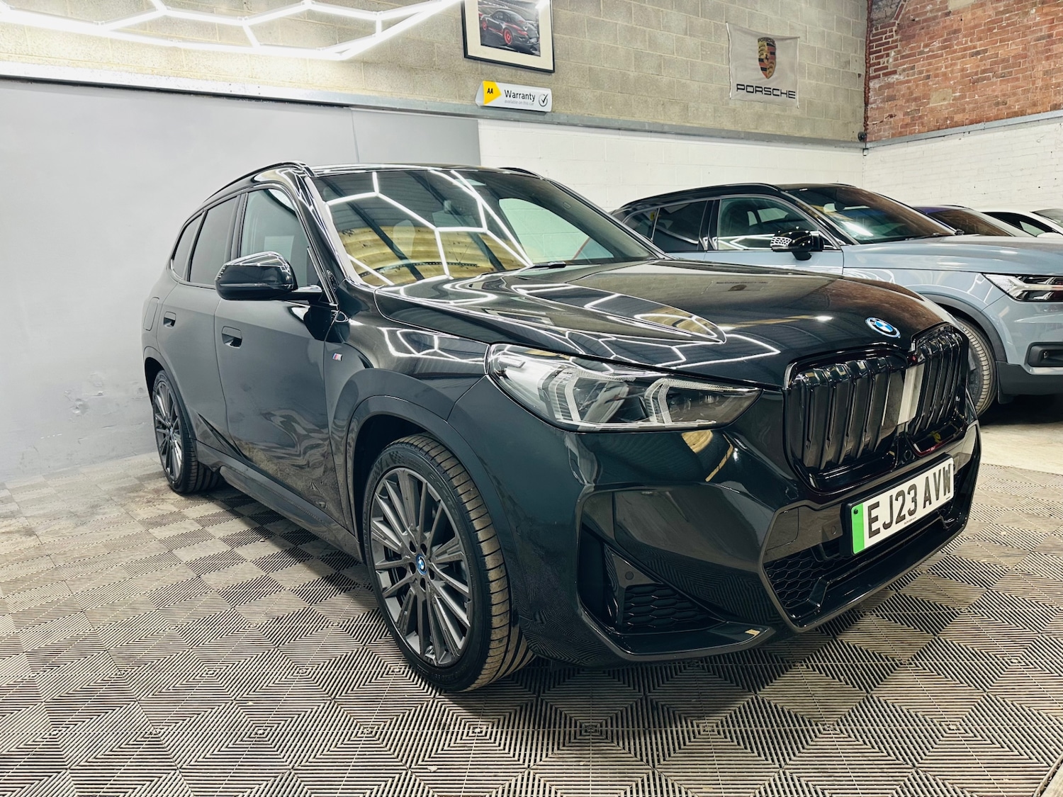 Used BMW iX1 2023 for sale - 77536123: Photo 3