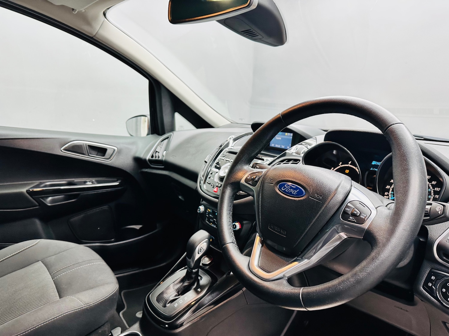 Used Ford B-MAX 2015 for sale - 76848614: Photo 12