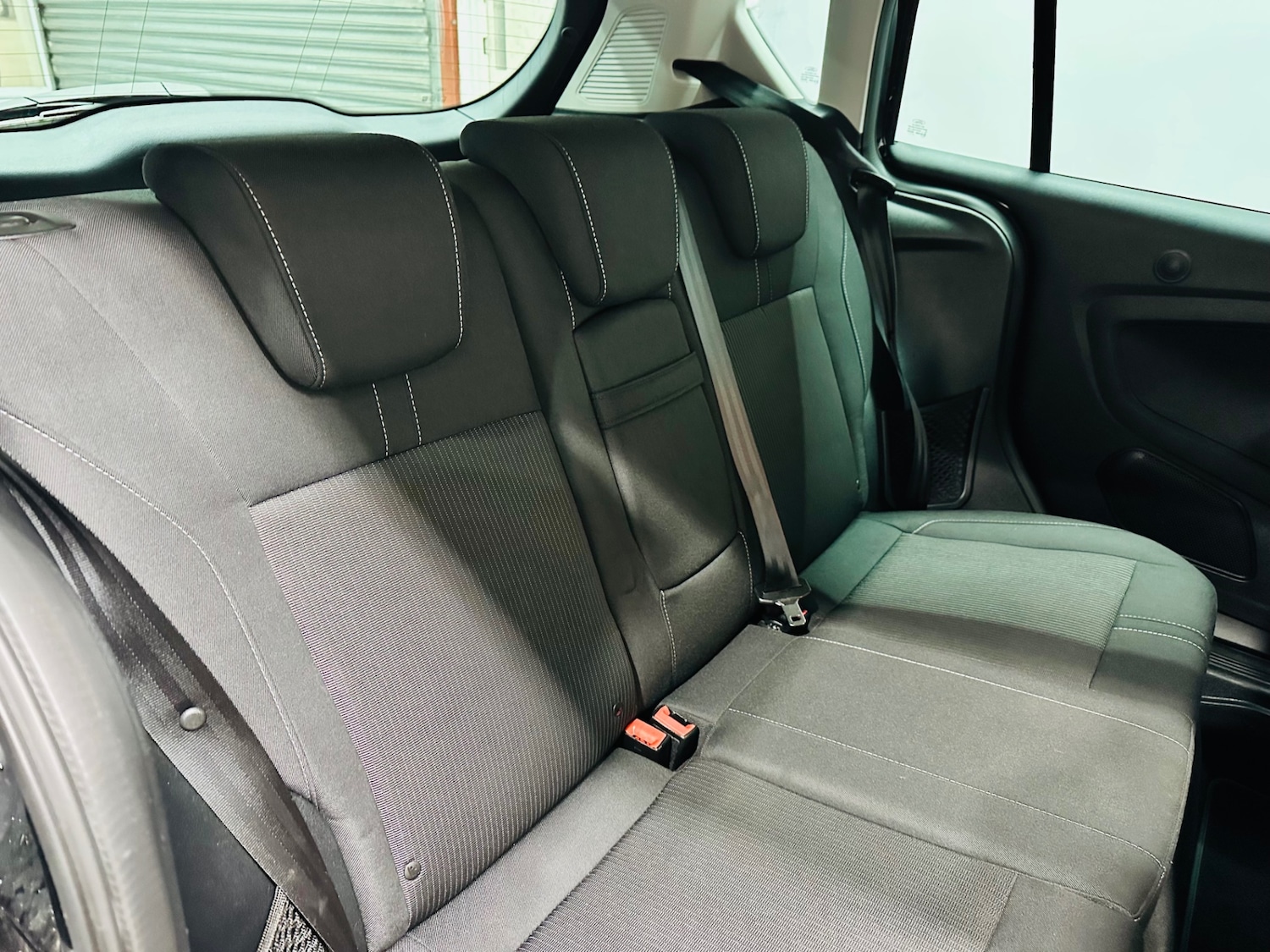 Used Ford B-MAX 2015 for sale - 76848614: Photo 15