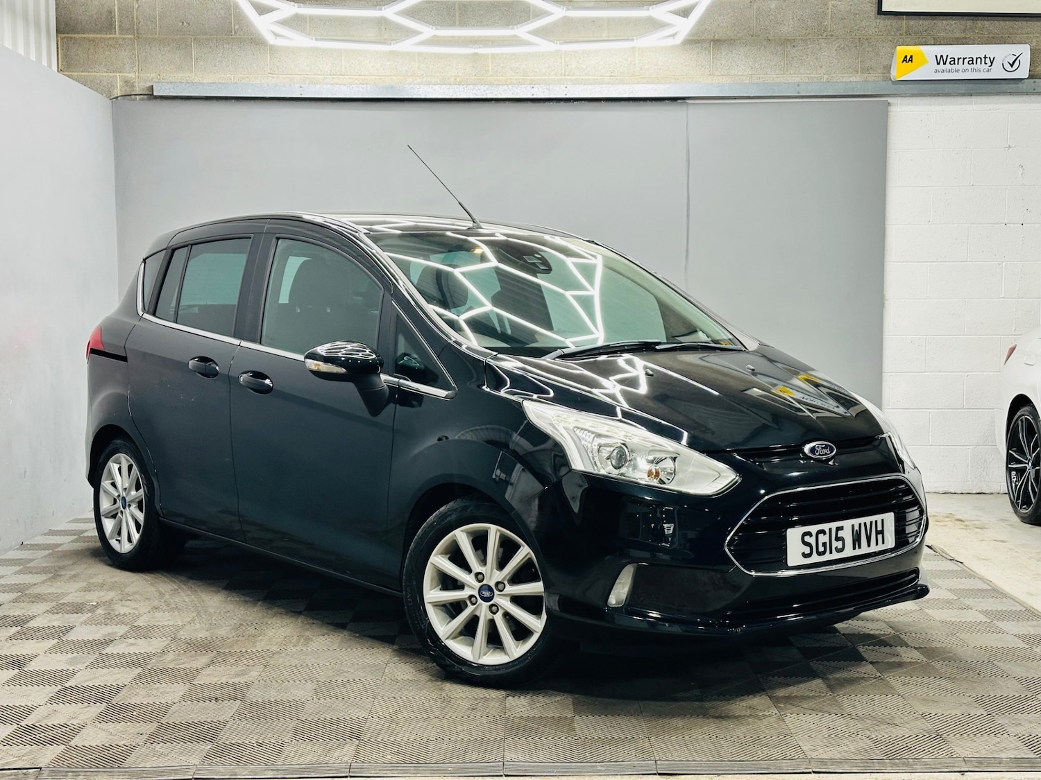 Used Ford B-MAX 2015 for sale - 76848614: Photo 2