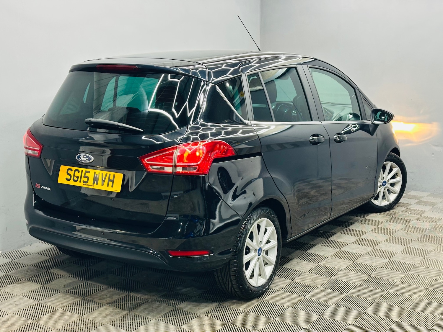 Used Ford B-MAX 2015 for sale - 76848614: Photo 7