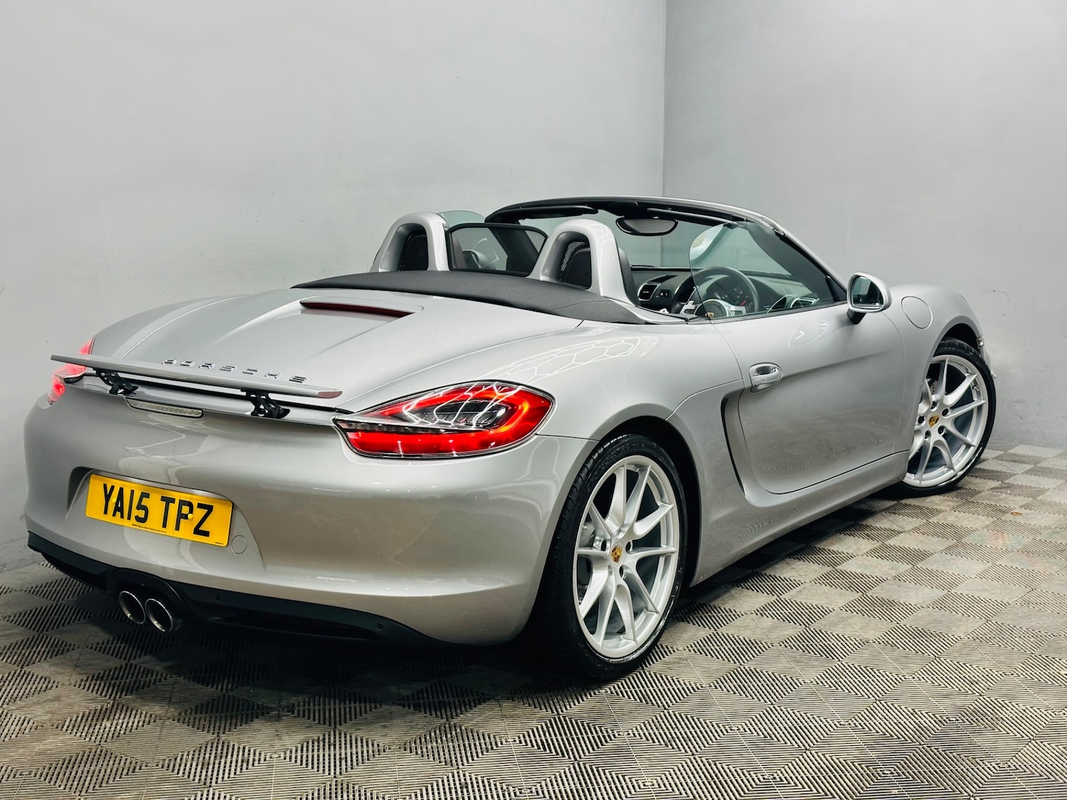 Used Porsche Boxster 2015 for sale - 77251067: Photo 8