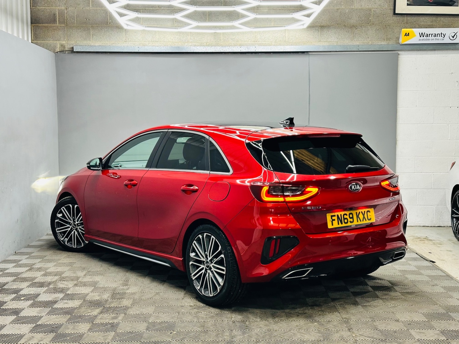 Used Kia Ceed 2019 for sale - 76907803: Photo 6