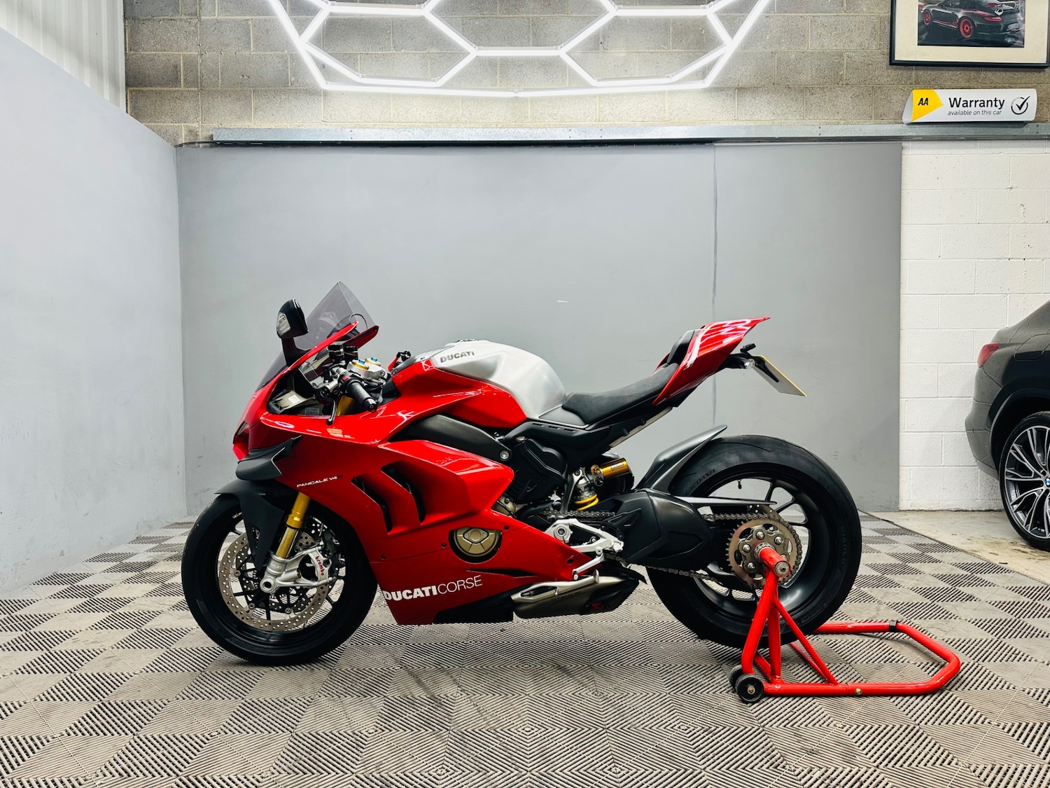 Used Ducati Panigale 2020 for sale - 78770354: Photo 24