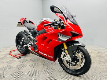 Used Ducati Panigale 2020 for sale - bike-78770354: Photo