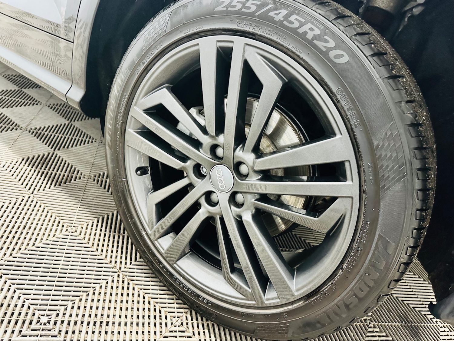 Used Audi Q5 2018 for sale - 77187866: Photo 27