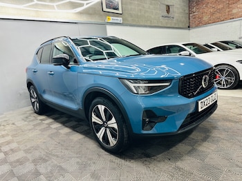 Used Volvo XC40 2023 for sale - 76430753: Photo