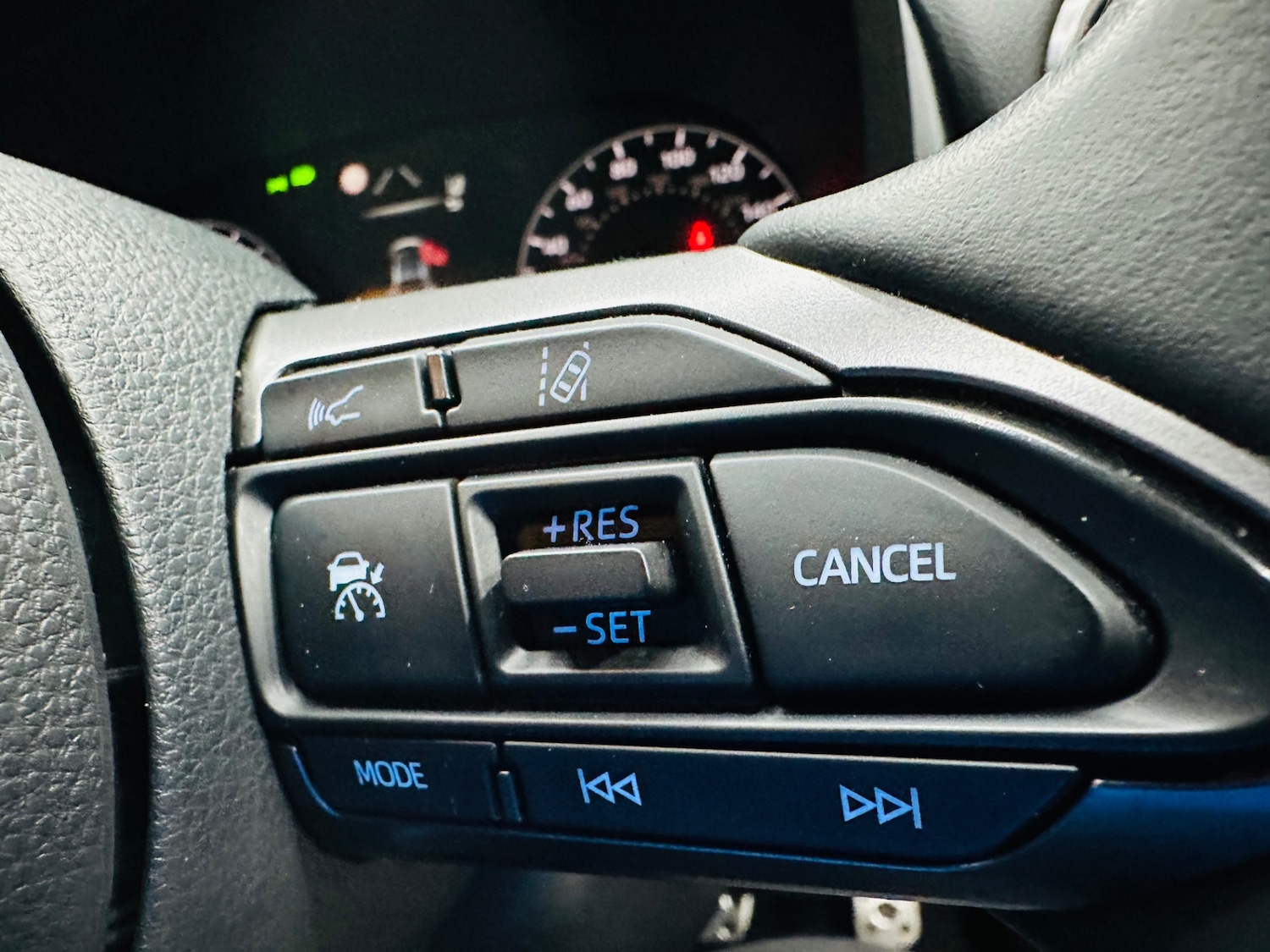 Used Toyota Yaris 2021 for sale - 75922984: Photo 13