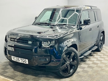 Used Land Rover Defender 2025 for sale - 77183328: Photo