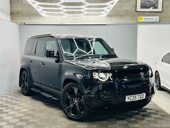 Used Land Rover Defender 2025 for sale - 77183328: Photo